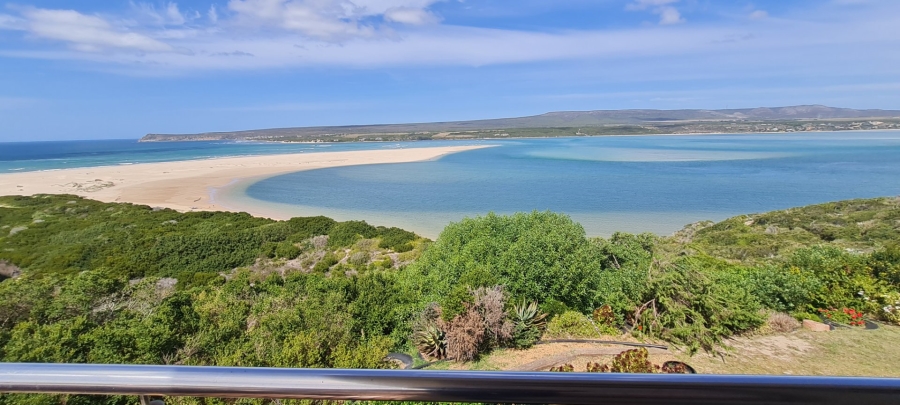 4 Bedroom Property for Sale in Witsand Western Cape